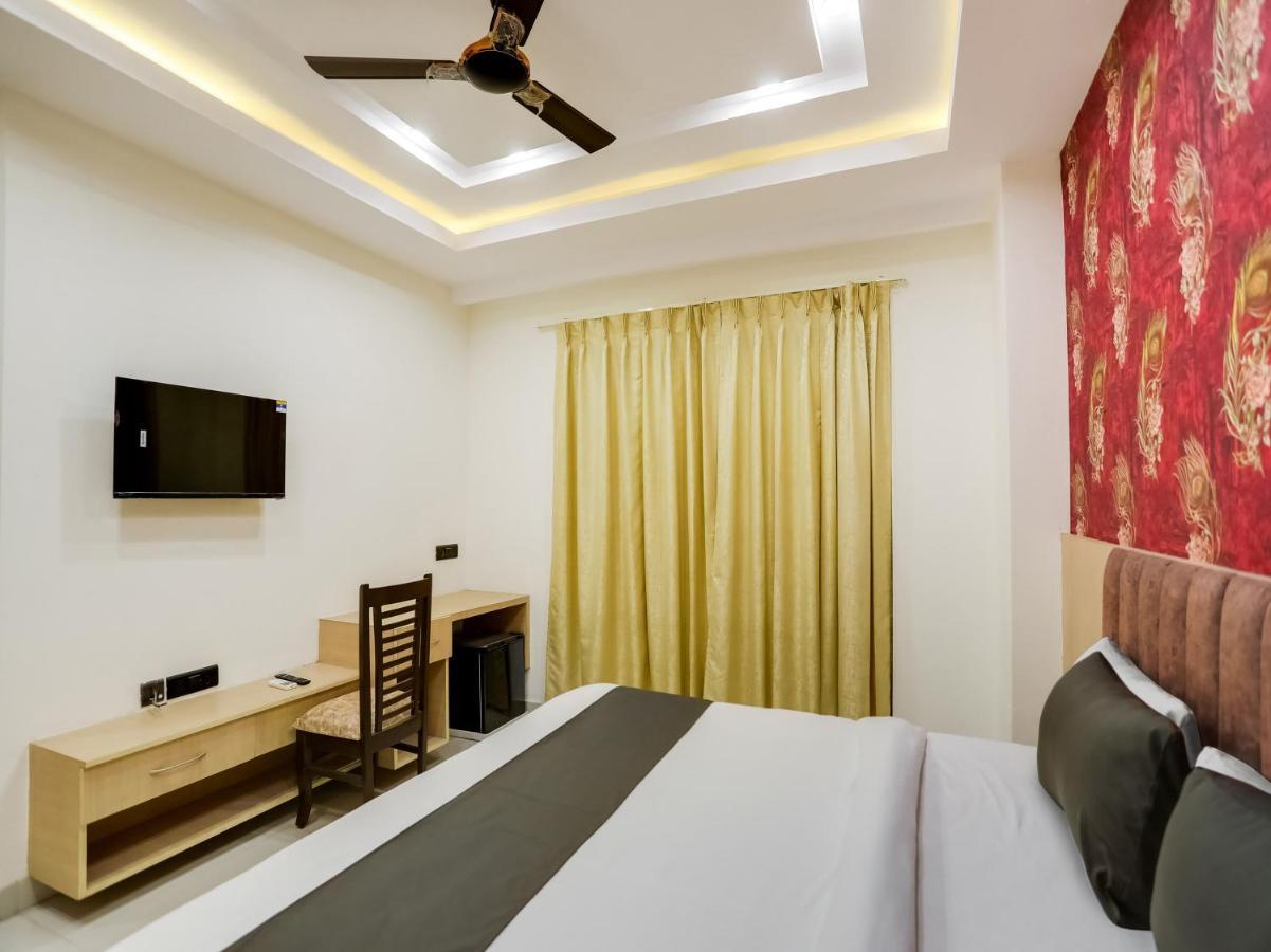 Townhouse Magnolia Corporate Stays Gurgaon Zewnętrze zdjęcie