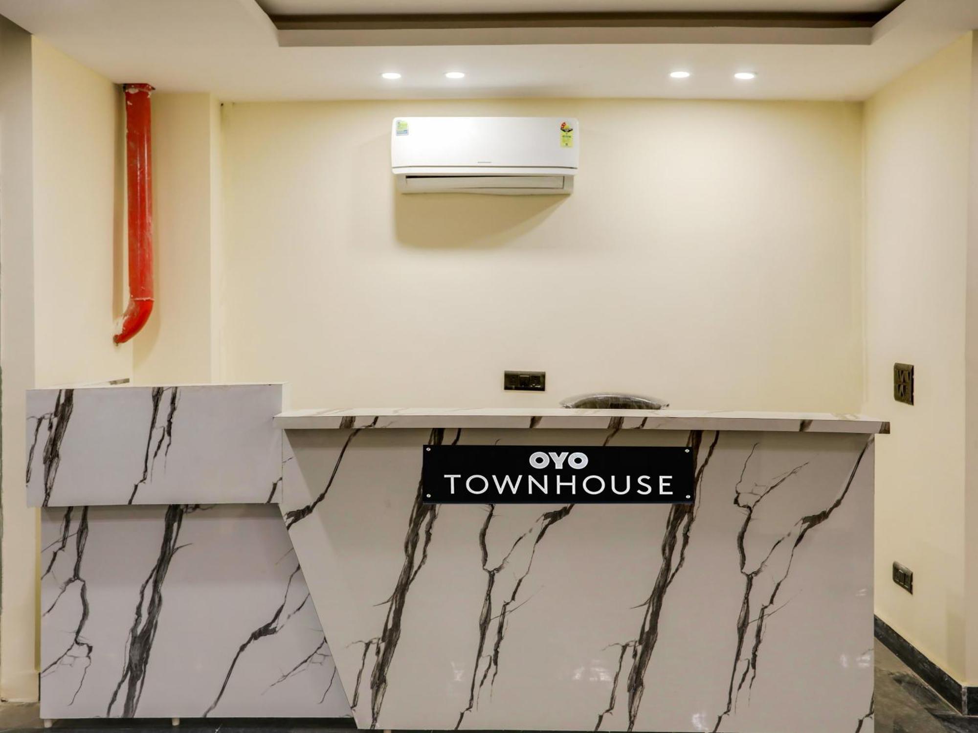Townhouse Magnolia Corporate Stays Gurgaon Zewnętrze zdjęcie